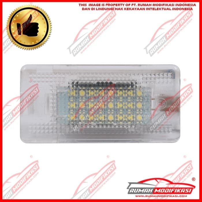 LAMPU BAGASI - BMW E39 1995-2003 - PUTIH - LED